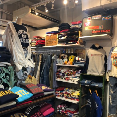 SPINNSアメリカ村店 | 全国の古着屋情報はVintage.City