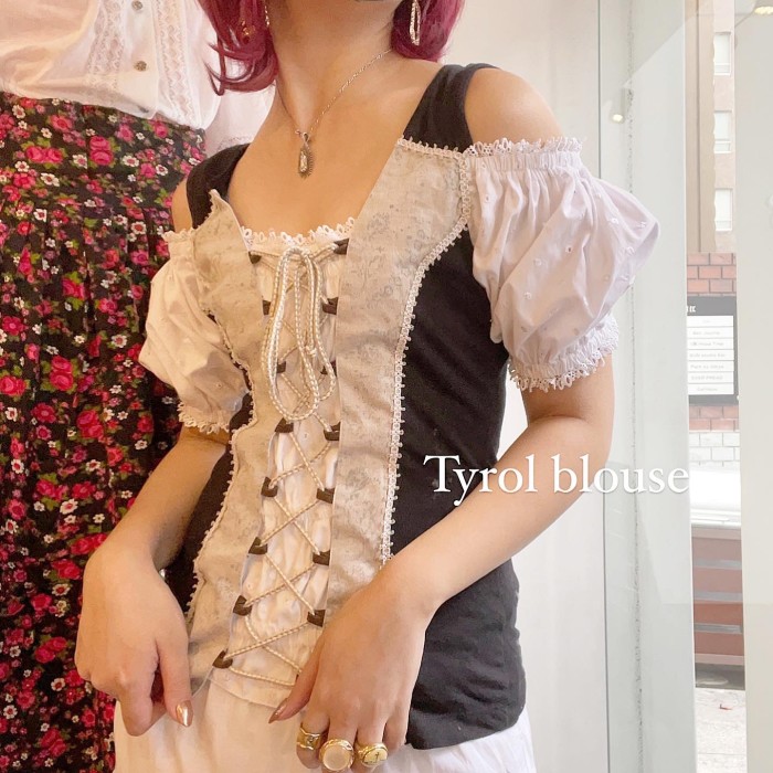 Tyrol blouse | Vintage.City 빈티지숍, 빈티지 코디 정보