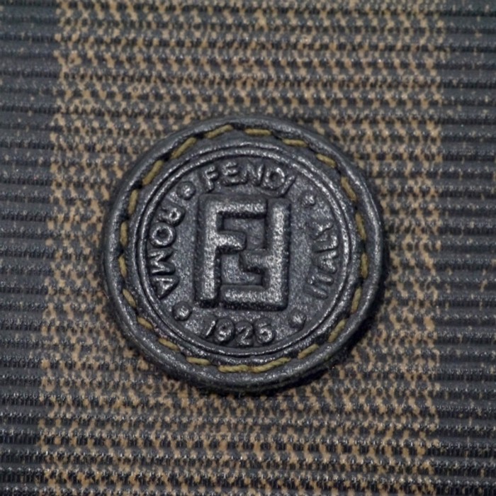 Fendi　ペカン柄3つ折り財布（黒/茶） | Vintage.City 빈티지숍, 빈티지 코디 정보