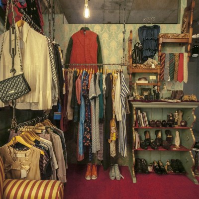 タナゴコロータス　Tanagocolotus 神戸店 | Vintage Shops, Buy and sell vintage fashion items on Vintage.City