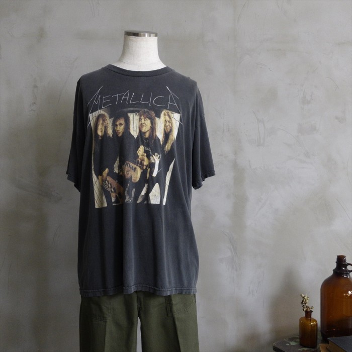 柄デザインプリントmetallica  メタリカ  バンドTシャツ　1999年