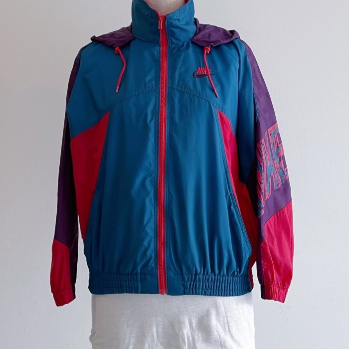90s NIKE nylon jacket | Vintage.City 古着屋、古着コーデ情報を発信