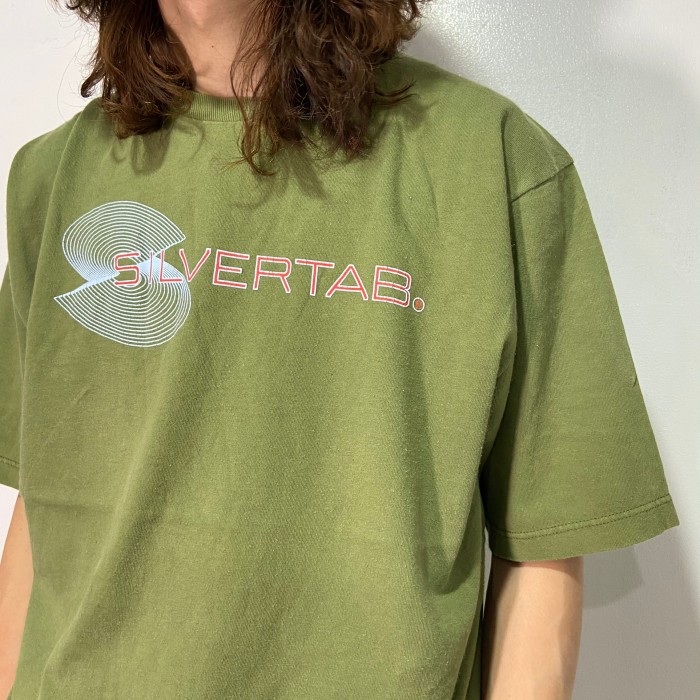 【ヴィンテージ】90s levi's デザインTシャツ