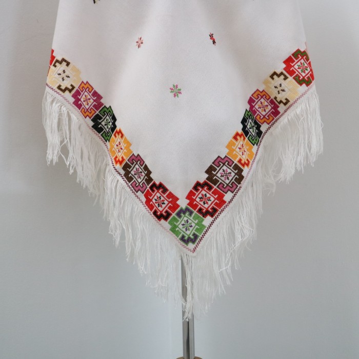 1970's Triangular Mexican shawl | Vintage.City Vintage Shops, Vintage Fashion Trends