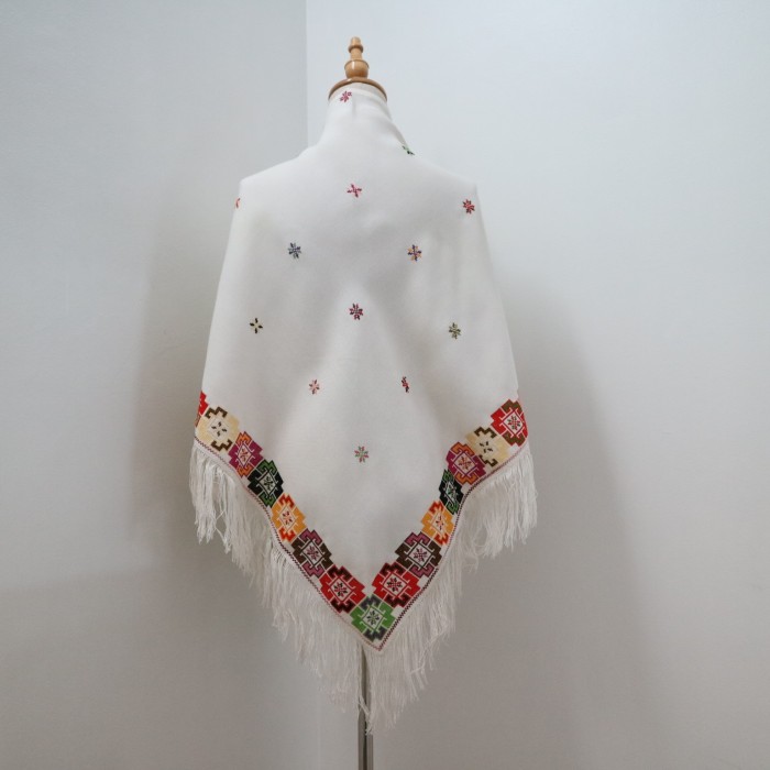 1970's Triangular Mexican shawl | Vintage.City Vintage Shops, Vintage Fashion Trends