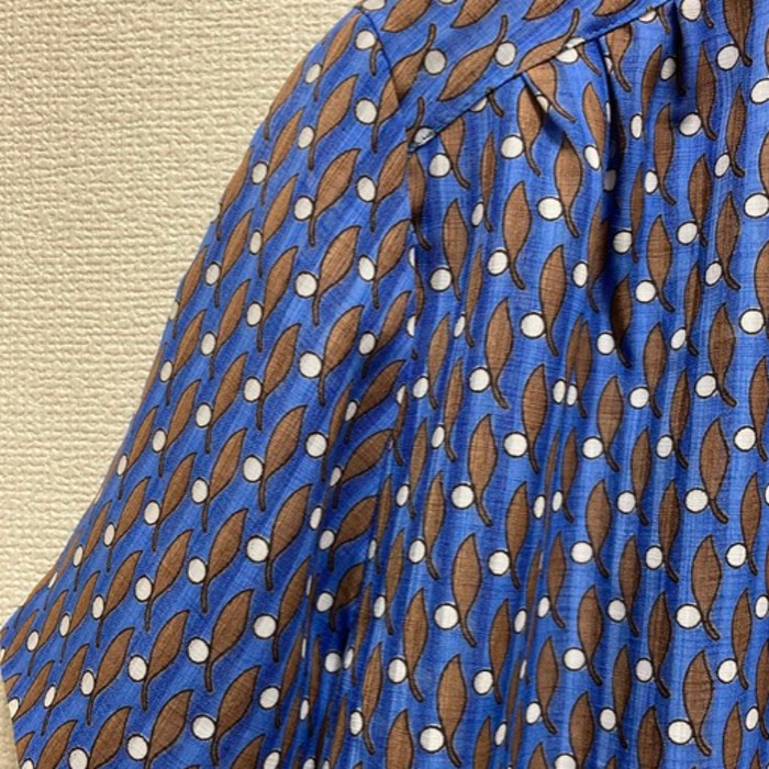 日本製 レトロ古着◆花のブラウス ノーカラー ブラウス ブルー系 | Vintage.City 古着屋、古着コーデ情報を発信