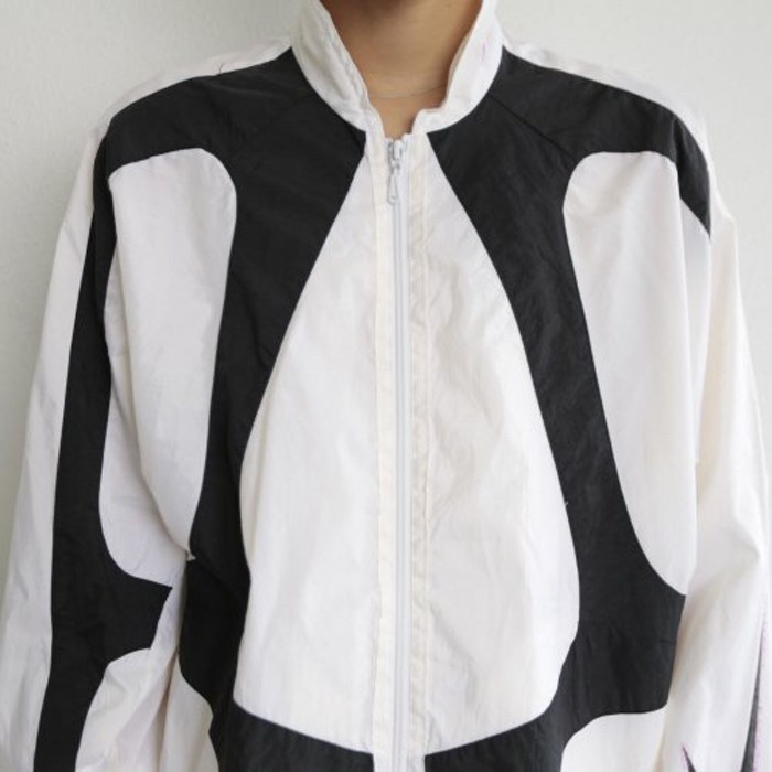 old nike nylon track jacket | Vintage.City 古着屋、古着コーデ情報を発信
