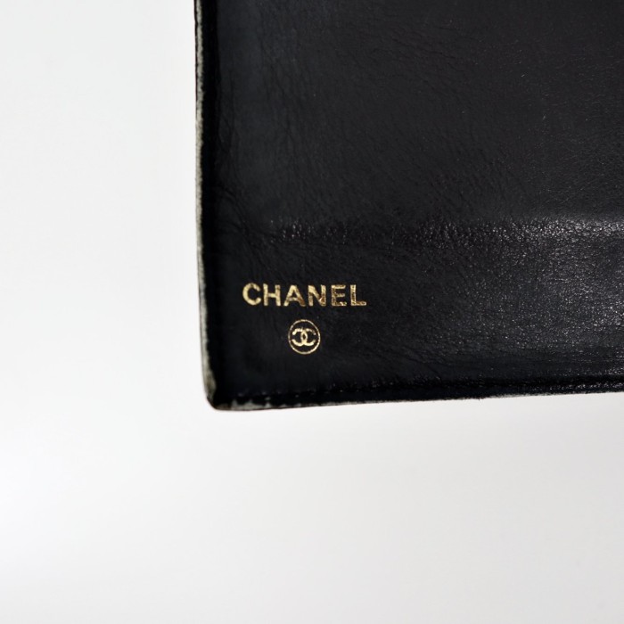 CHANEL 二つ折り財布 がま口 キャビアスキン ブラック | Vintage.City 古着屋、古着コーデ情報を発信