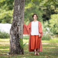 日本のシルク　紬の着物ローブで秋を羽織る<一点物><着物リメイク> 淡い紅色 | Vintage.City 古着屋、古着コーデ情報を発信
