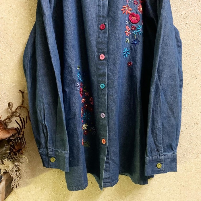 embroidery denim shirt | Vintage.City 古着屋、古着コーデ情報を発信