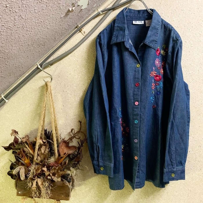 embroidery denim shirt | Vintage.City 古着屋、古着コーデ情報を発信