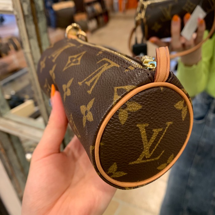 Louis Vuitton Papillon Attached pouch | Vintage.City 古着屋、古着コーデ情報を発信