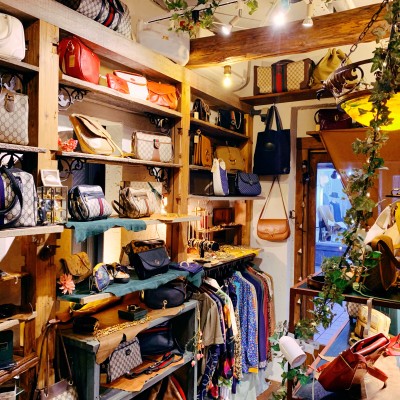 Vintage Shop Rococo 東京 高円寺 | Vintage Shops, Buy and sell vintage fashion items on Vintage.City