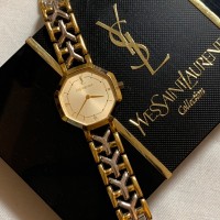 YVES SAINT LAURENT オクタゴンフェイスYブレス腕時計（シルバー | Vintage.City 빈티지숍, 빈티지 코디 정보