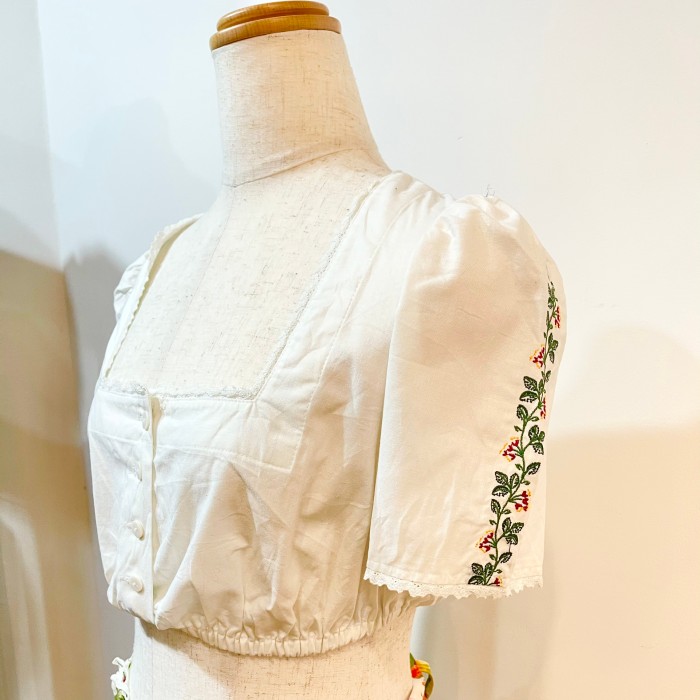 Tyrol  blouse | Vintage.City 빈티지숍, 빈티지 코디 정보