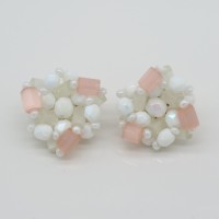 1960's beaded earrings/white pink | Vintage.City 古着屋、古着コーデ情報を発信