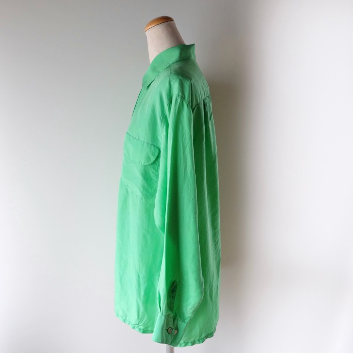 Vintage 80s KENZO limegreen satin blouse | Vintage.City 빈티지숍, 빈티지 코디 정보