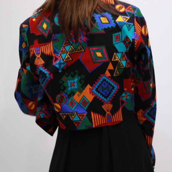 unique pattern short jacket | Vintage.City 古着屋、古着コーデ情報を発信