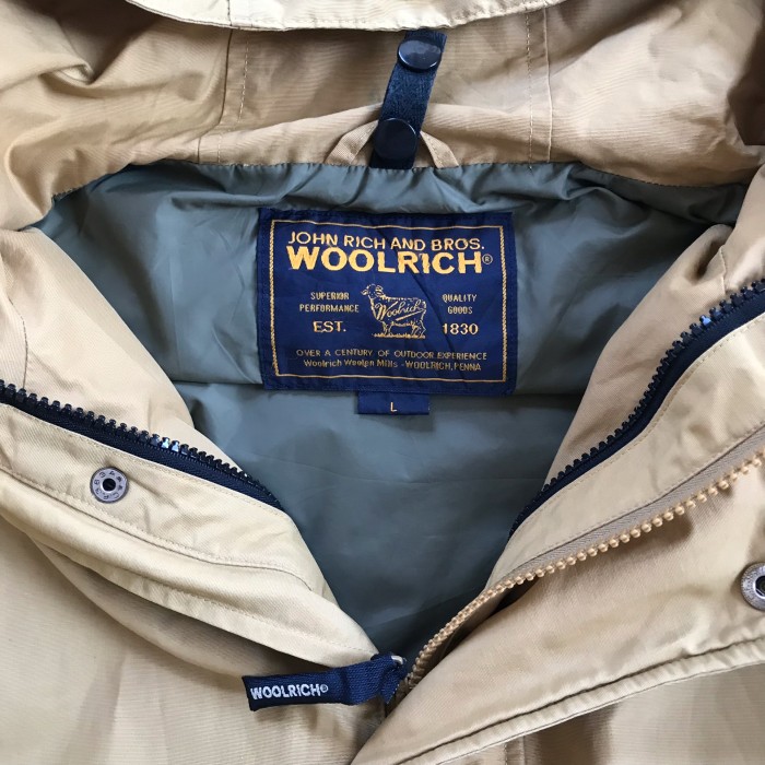 Woolrich（ウールリッチ）マウンテンパーカー キャメル L | Vintage.City
