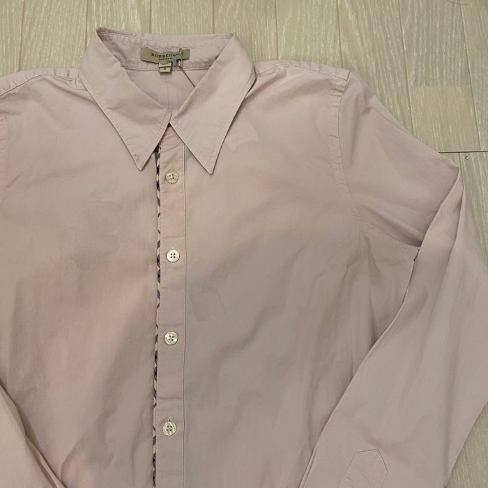 BURBERRY いちごミルクのワイシャツ | Vintage.City 古着屋、古着コーデ情報を発信