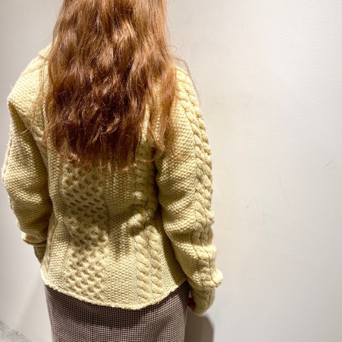Big coller cable knit cardigan | Vintage.City 古着屋、古着コーデ情報を発信