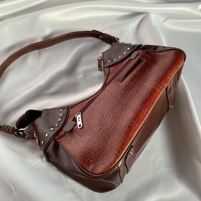 y2k handbag | Vintage.City 古着屋、古着コーデ情報を発信