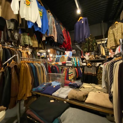 Pigsty アメ村店 | Discover unique vintage shops in Japan on Vintage.City