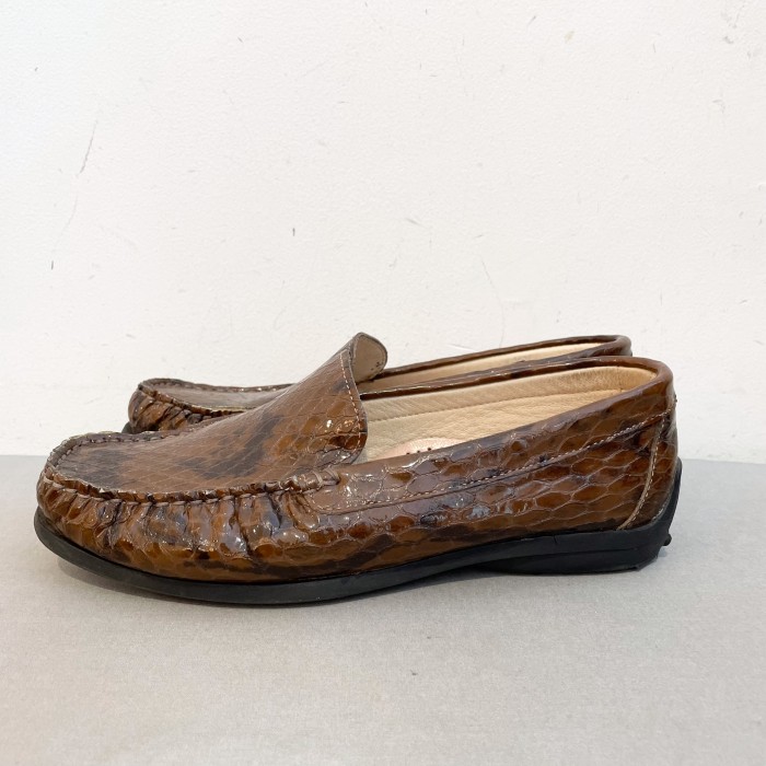 HIRICA shoes | Vintage.City 古着屋、古着コーデ情報を発信