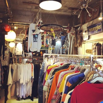 usedselect JAMRUE | Vintage Shops, Buy and sell vintage fashion items on Vintage.City