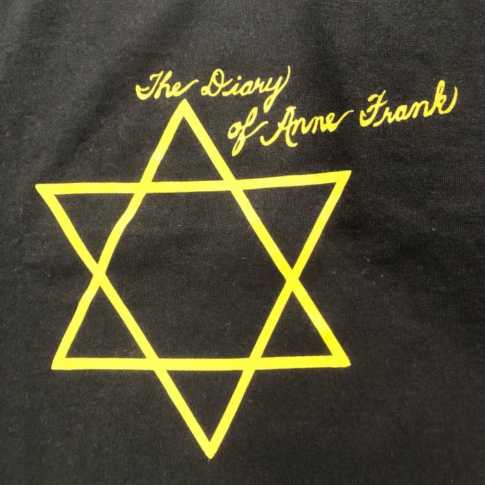 1990’s “Anne Frank” Printed T-Shirt | Vintage.City 古着屋、古着コーデ情報を発信