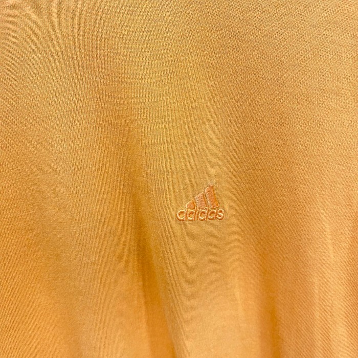 【半額セール中】 adidas Tシャツ　オーバーサイズ　ワンポイントロゴ　オレンジ | Vintage.City 빈티지숍, 빈티지 코디 정보