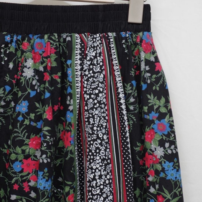 花柄のボリュームスカート | Vintage.City 古着屋、古着コーデ情報を発信