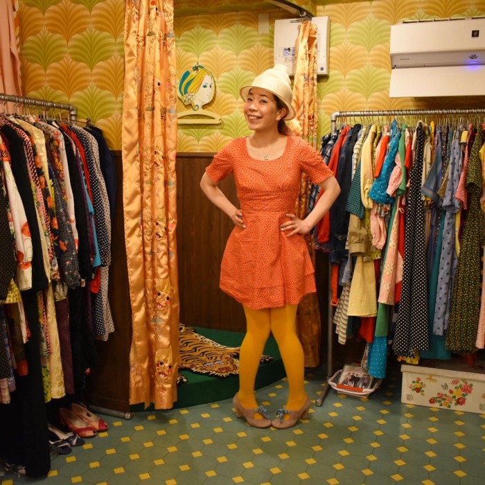 【NON STOP】細身で小柄ちゃんサイズ！レトロな花柄ワンピース | Vintage.City Vintage Shops, Vintage Fashion Trends