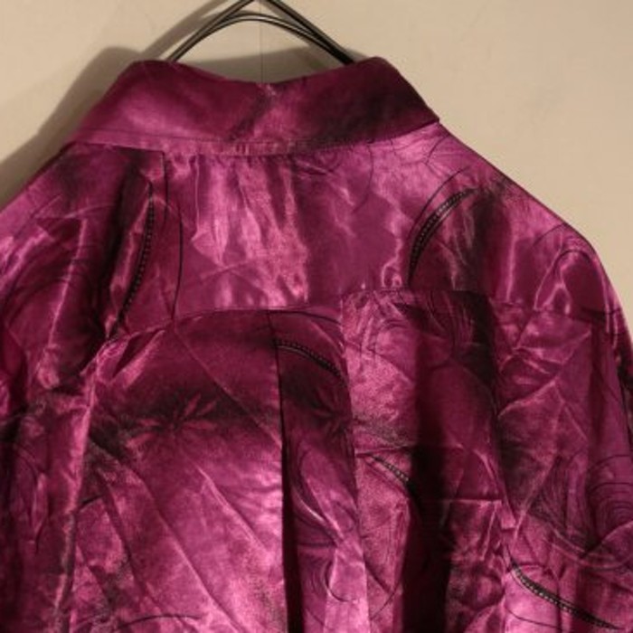 purple paisley like patterns shiny shirt | Vintage.City 빈티지숍, 빈티지 코디 정보