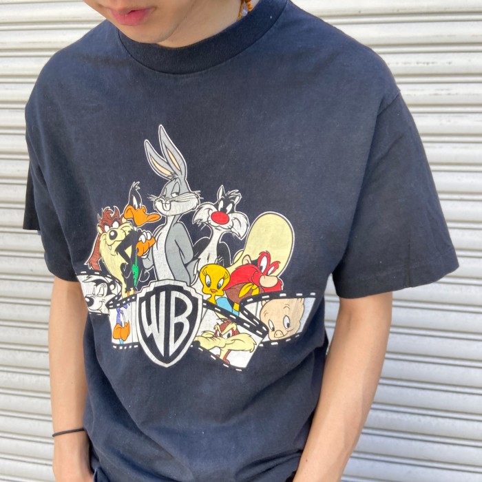 送料無料』ルーニーテューンズ キャラクターTシャツ 90s USA製 黒 | Vintage.City