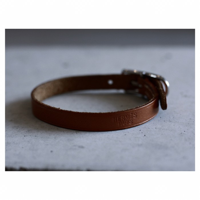 Old “HERMES” Narrow Leather Bracelet | Vintage.City 빈티지숍, 빈티지 코디 정보