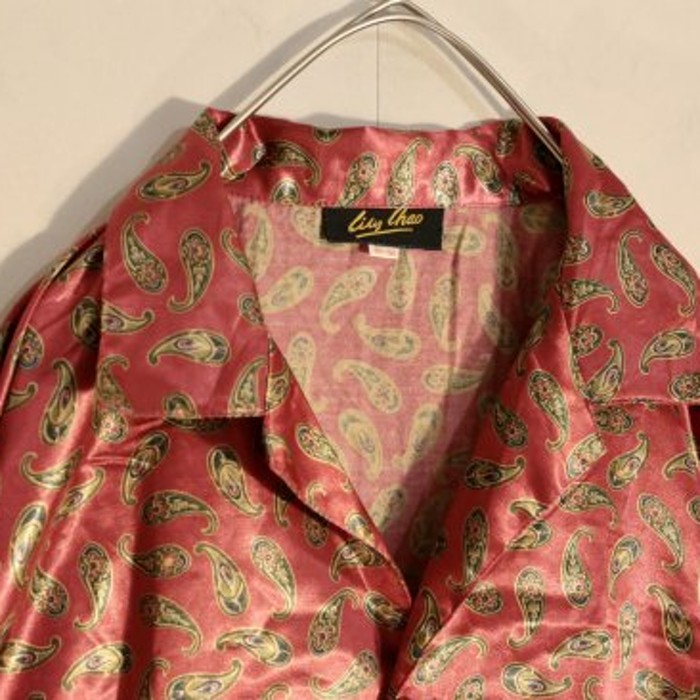 paisley patterns shiny pajama shirt | Vintage.City Vintage Shops, Vintage Fashion Trends