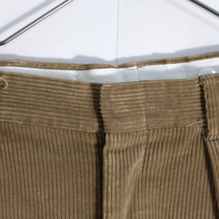 brown corduroy 2-tuck slacks | Vintage.City 빈티지숍, 빈티지 코디 정보