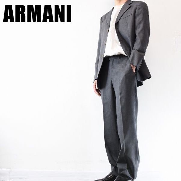 にできたコ ARMANI スーツ セットアップ 2ボタンの通販 by ベクトル 