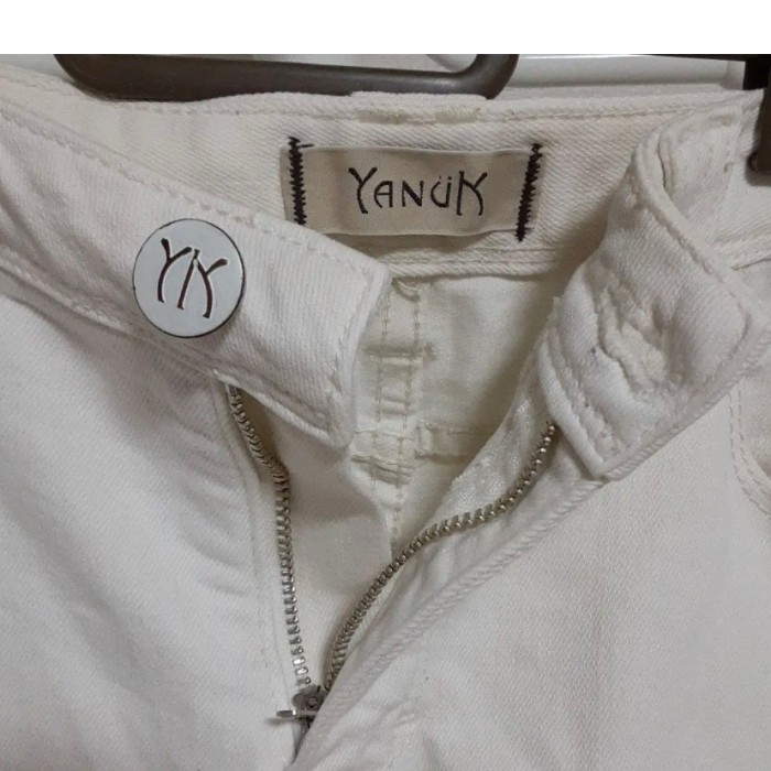 YANUK ホワイト ストレート デニムパンツ CECIL サイズ25 | Vintage.City 古着屋、古着コーデ情報を発信