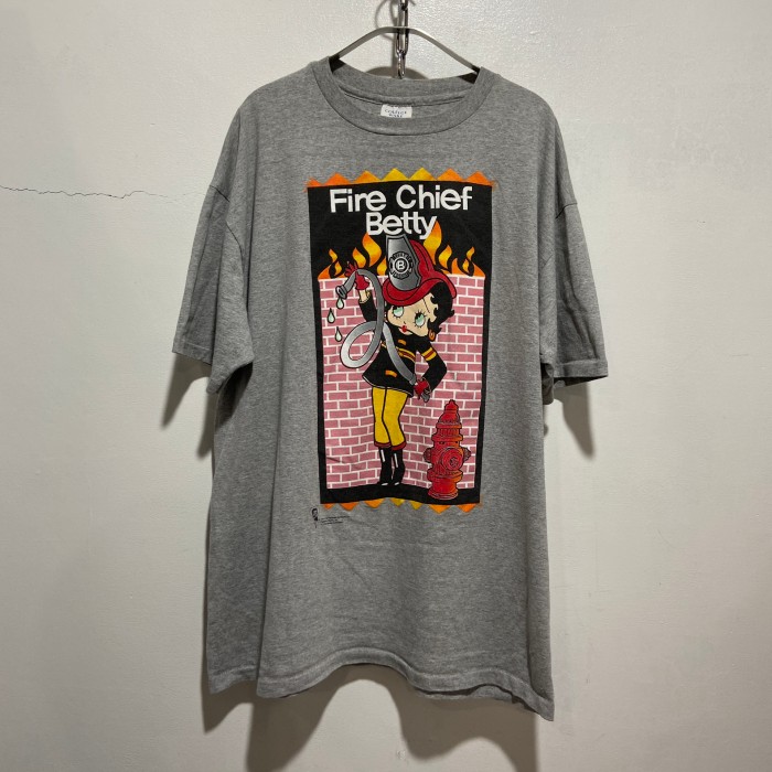 90s vintage ベティ　キャラクターtシャツ 　デカロゴ　ゆるだぼ
