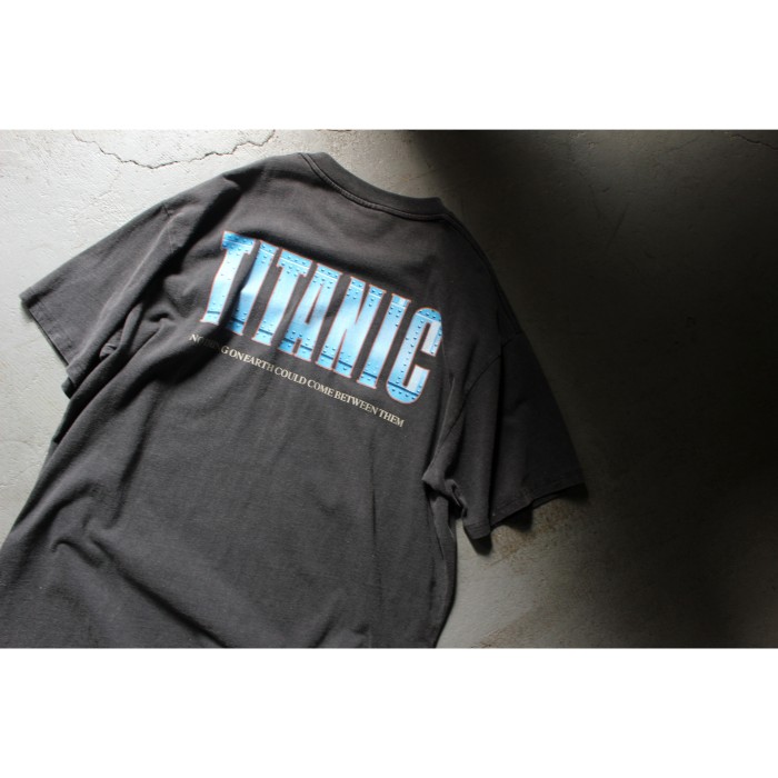 90's Movie Tee「TITANIC」 | Vintage.City 빈티지숍, 빈티지 코디 정보