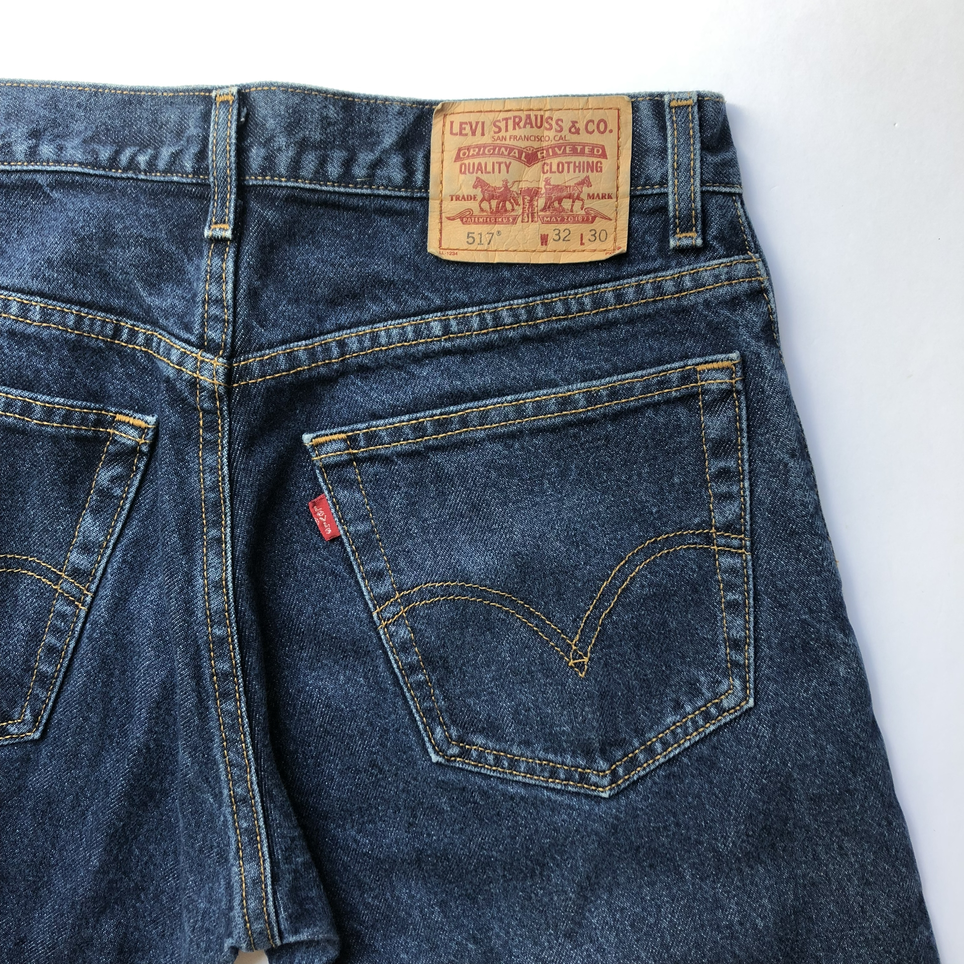 made in Mexico Levi's 517 Boot cut denim | Vintage.City