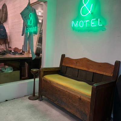 & MOTEL | Vintage Shops, Buy and sell vintage fashion items on Vintage.City