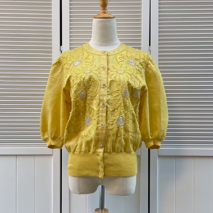 sunflower embroidery spangle blouse | Vintage.City 古着屋、古着コーデ情報を発信