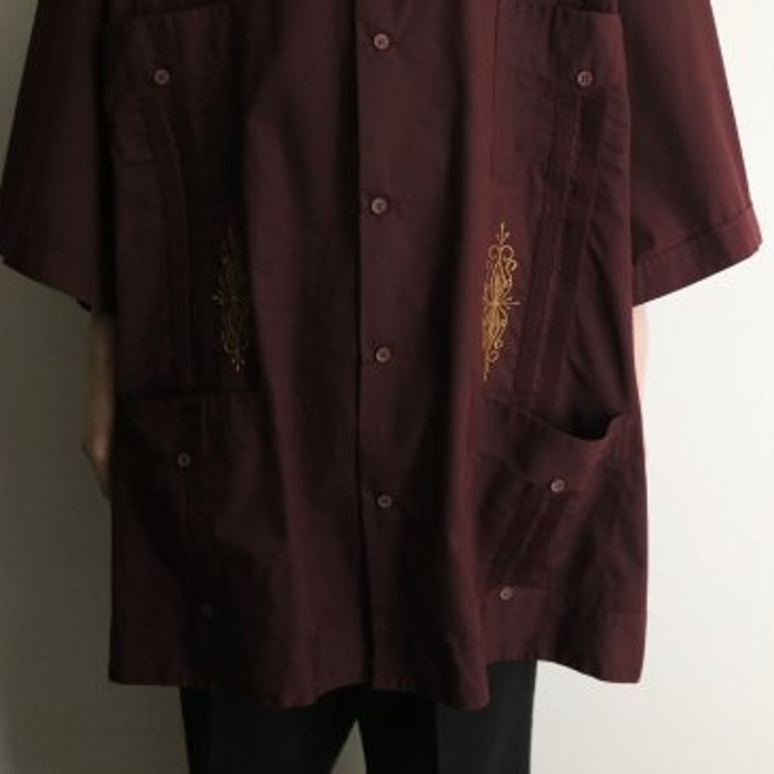Bordeaux color embroidery cuba  shirt | Vintage.City 古着屋、古着コーデ情報を発信