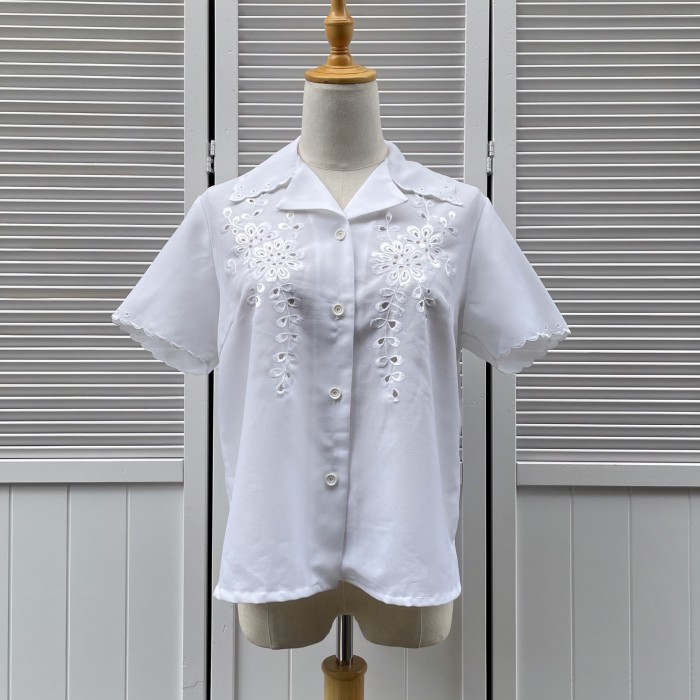 cutwork embroidery white blouse | Vintage.City 古着屋、古着コーデ情報を発信