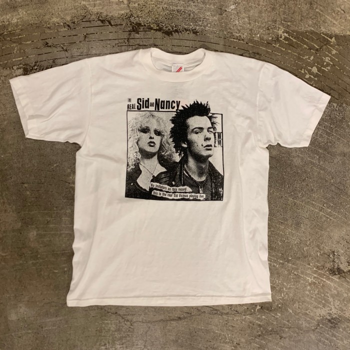 Sid and Nancy Tシャツ | Vintage.City