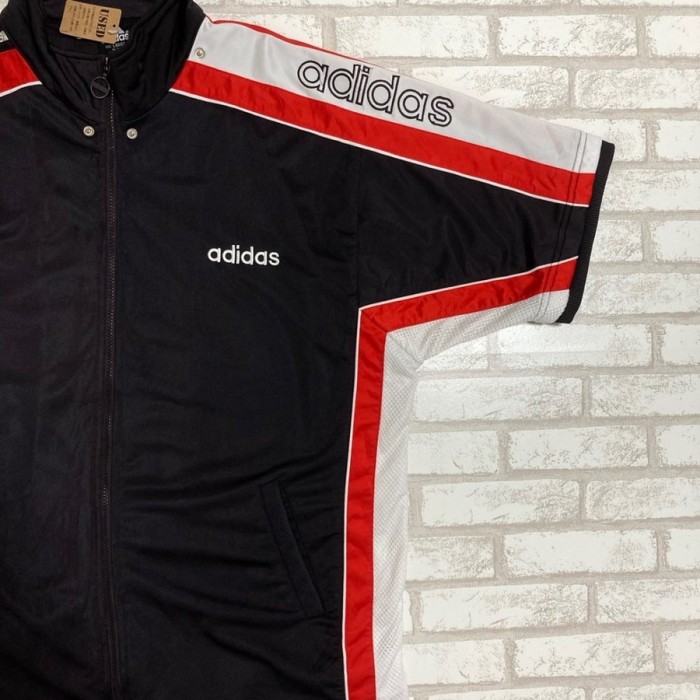 adidas（アディダス）　赤×白×黒　半袖フルジップジャケット　Lサイズ　 | Vintage.City 古着屋、古着コーデ情報を発信