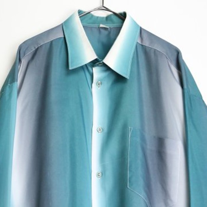 three color gradation design shirt | Vintage.City 古着屋、古着コーデ情報を発信